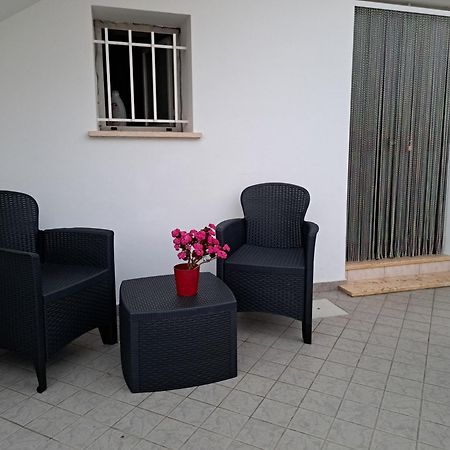 A Casa Di Andrea Francesco Apartment ฟอนดี ภายนอก รูปภาพ